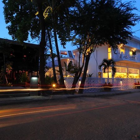 Comoda Casa Hotel Siem Reap Exterior foto